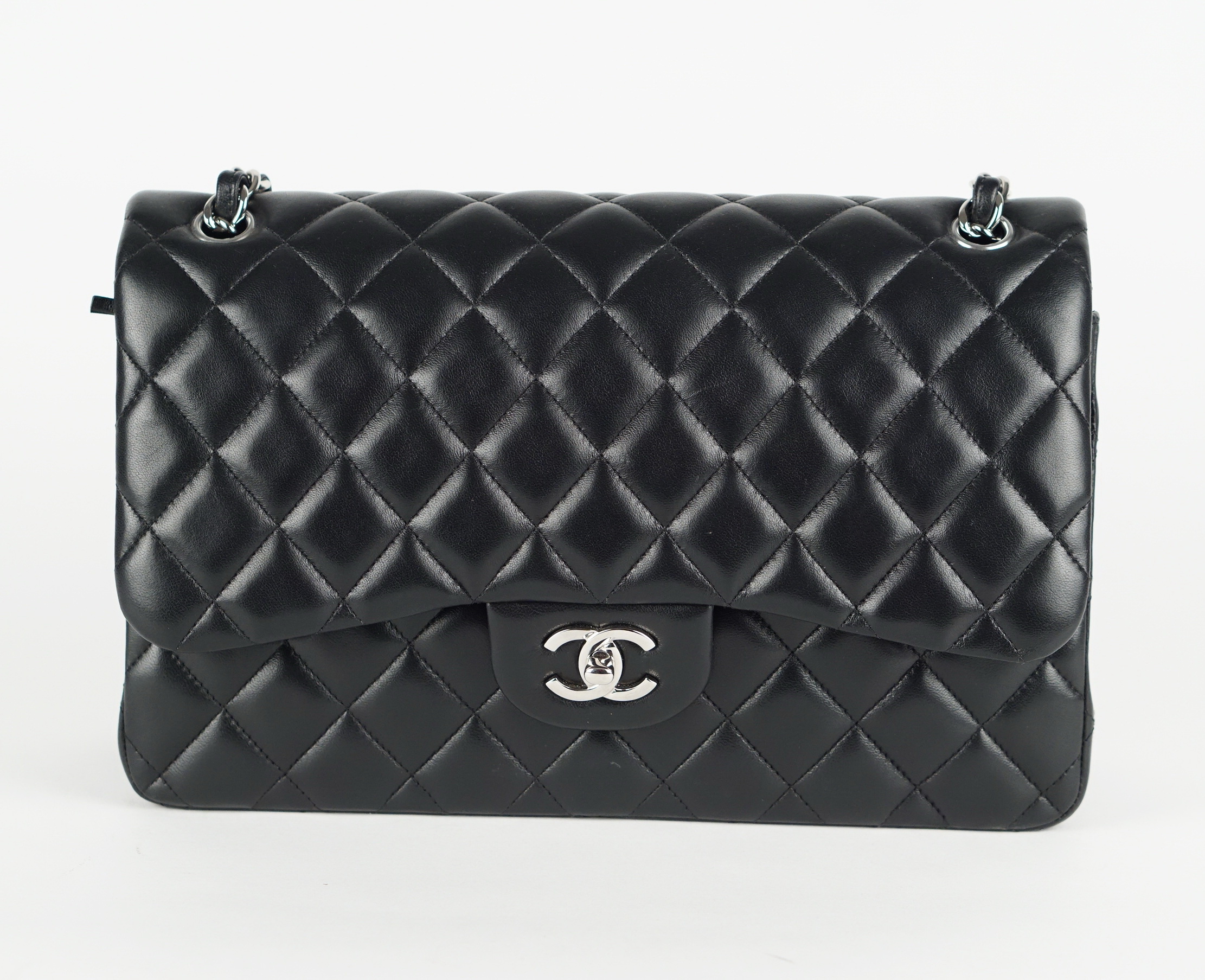 Jumbo chanel flap discount bag